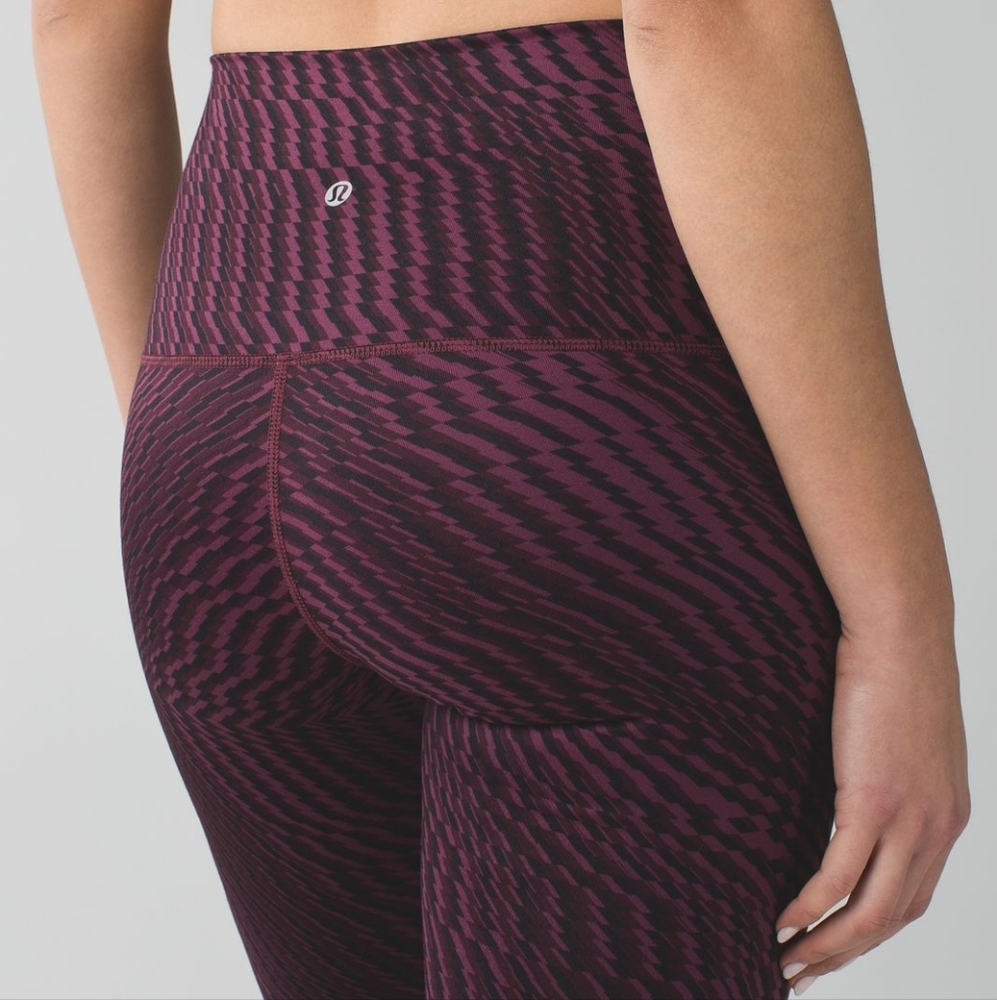 Lululemon Wunder Under Pant (Hi-Rise)Shifted Horizon Red Grape Black Size 6 32"